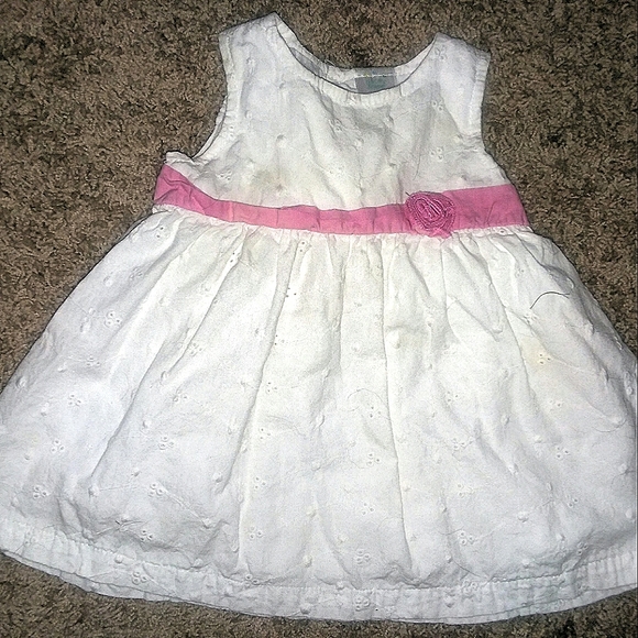 𝑪𝒂𝒓𝒕𝒆𝒓'𝒔 𝒅𝒓𝒆𝒔𝒔𝒆𝒔, 3-6𝒎𝒐𝒏𝒕𝒉𝒔 - Picture 3 of 6